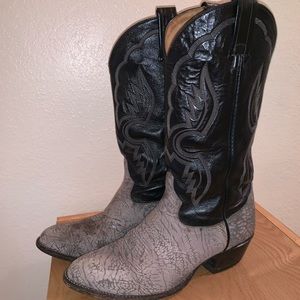 Tony lama boots size 9